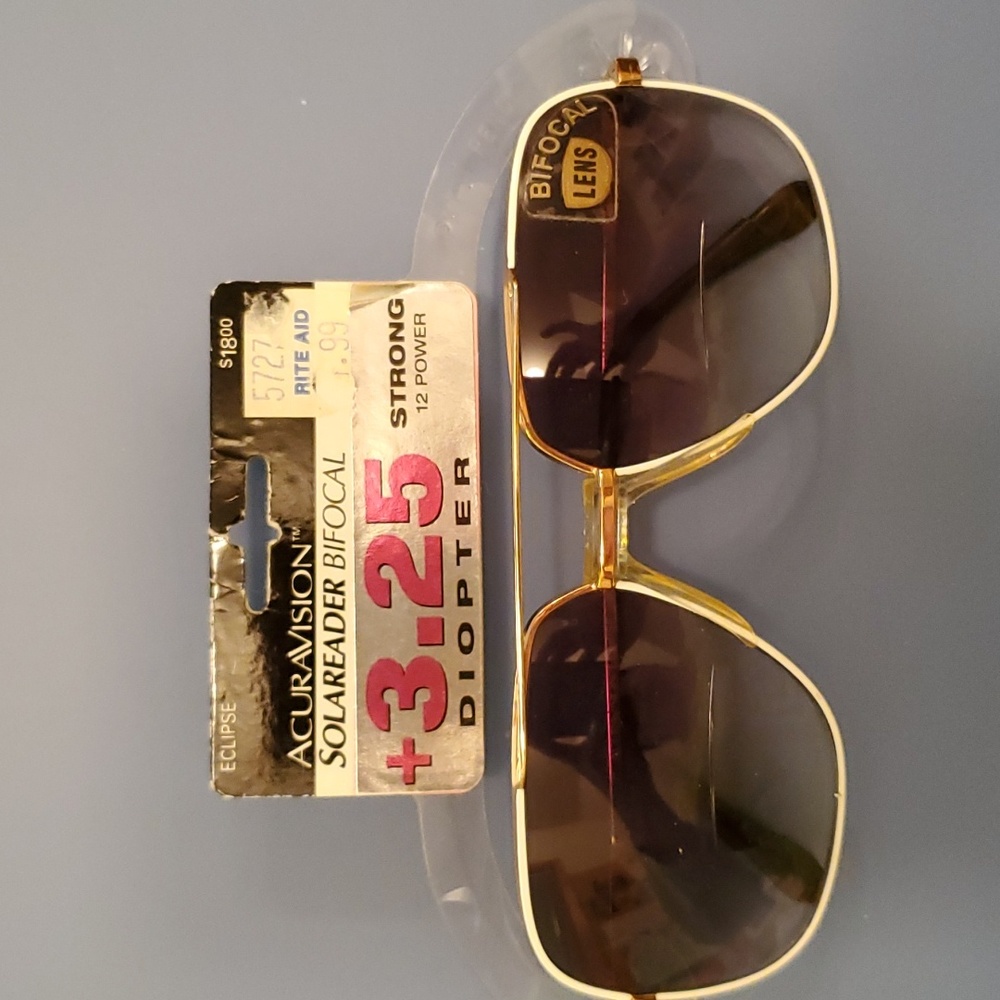 Eclipse square avaiator gold bifocal Acuravision Solareader 3.25 sunglasses NEW